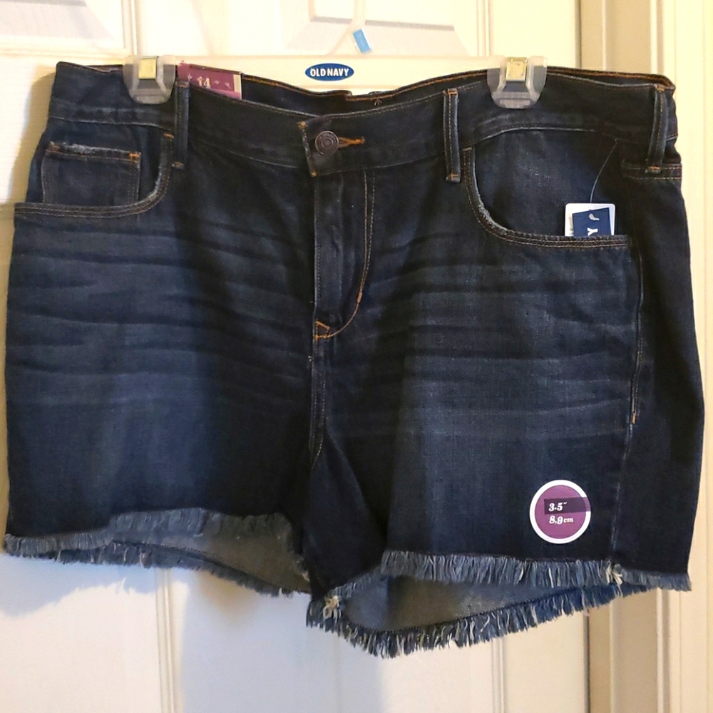 NWT Old Navy Diva jean shorts